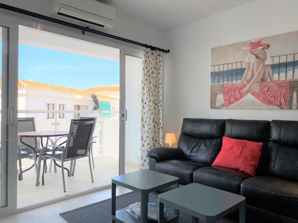 Apartamento La Torna Casasol Нерха Екстериор снимка